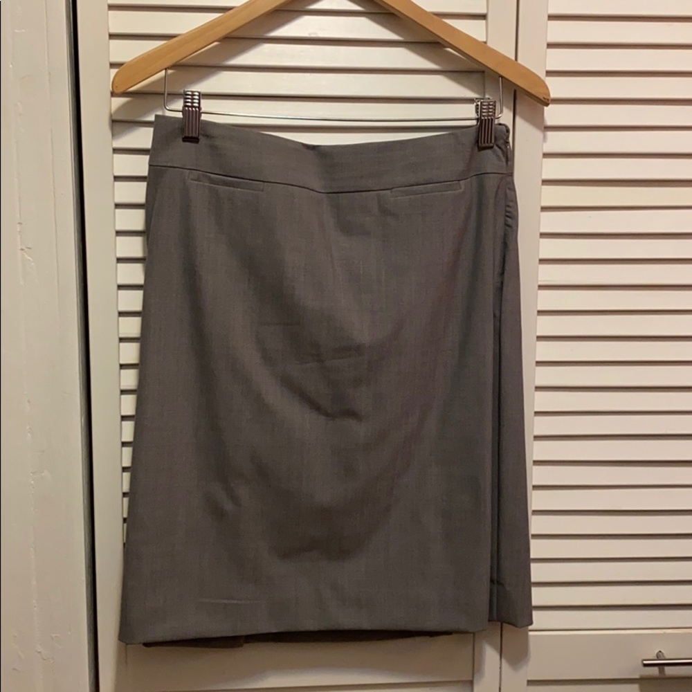 Banana Republic Gray Skirt